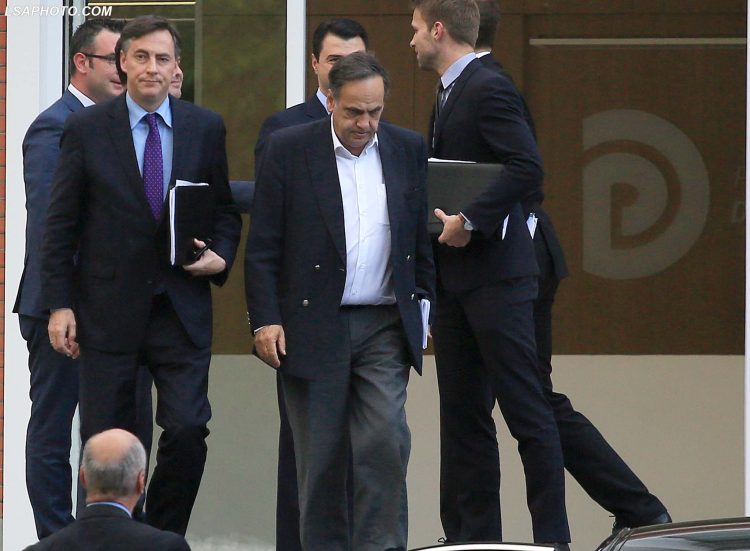 Negociatori David McAllister dhe eurodeputeti Knut Fleckenstein, duke dale nga nje takim me kryetarin e PD, Lulzim Basha ne seline e PD. McAllister dhe Fleckenstein ndodhen ne Tirane, per te negociuar me partite me te medha, per ti dhene fund krizes politike ne vend./r/n/r/nNegotiator David McAllister and MEP Knut Fleckenstein, leaving from a meeting with PD leader Lulzim Basha in PD's headquarters. McAllister and Fleckenstein are in Tirana to negotiate with the bigger parties to end the political crisis in the country.