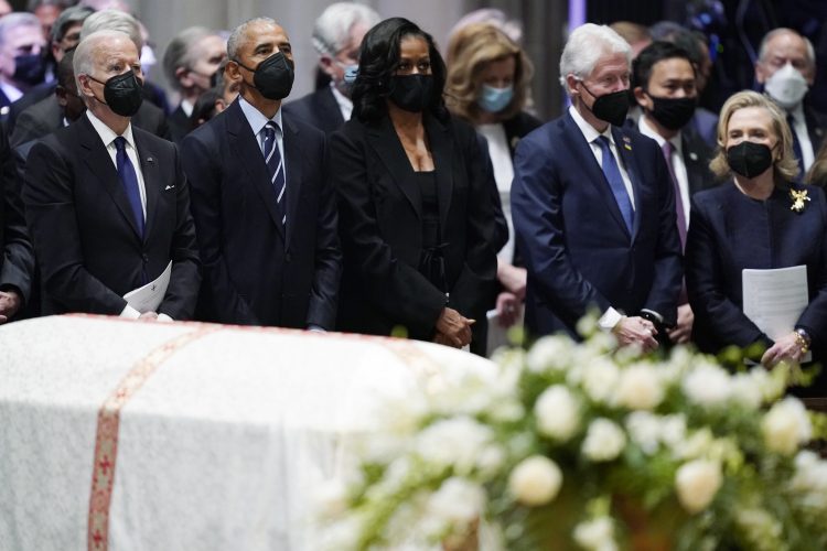 President Joe Biden, left, former President Barack Obama, former first lady Michelle Obama, former President Bill Clinton and former Secretary of State Hillary Clinton, during the funeral service for former Secretary of State Madeleine Albright at the Washington National Cathedral, Wednesday, April 27, 2022, in Washington. (AP Photo/Evan Vucci)