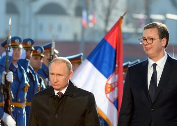 Beograd, 17. januara 2019. - Predsednik Ruske Federacije Vladimir Putin doputovao je u celodnevnu zvanicnu posetu Srbiji, gde mu je domacin predsednik Srbije Aleksandar Vucic. Ceremonija svecanog doceka ruskog predsednika ispred Palate Srbija . FOTO TANJUG/ TANJA VALIC/ bg