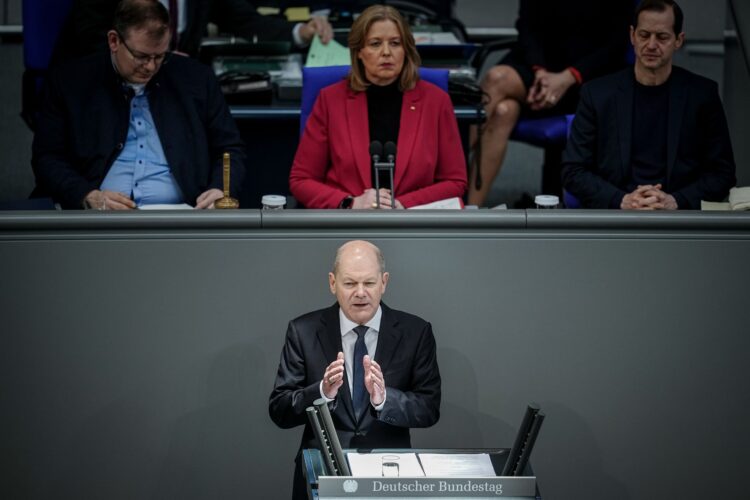 20 March 2024, Berlin: German Chancellor Olaf Scholz delivers a government statement on the European Council during a session at the German Bundestag. Photo: Kay Nietfeld/dpa