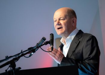 Federal Chancellor Olaf Scholz is confident that the upcoming peace conference in Switzerland will bring progress in the Ukraine conflict. Photo: Sina Schuldt/dpa