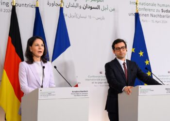 15 April 2024, France, Paris: Annalena Baerbock (L), Foreign Minister, and Stephane Sejourne, France's Foreign Minister, speak at a press conference ahead of the ministerial meeting to support peace initiatives for Sudan. Photo: Bernd von Jutrczenka/dpa