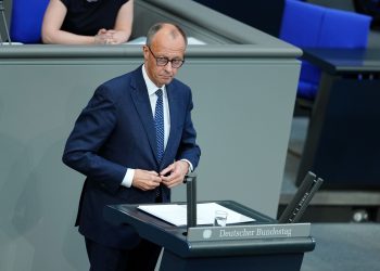 German Chancellor Friedrich Merz speaks during his government statement in the plenary session of the Bundestag. Photo: Kay Nietfeld/dpa