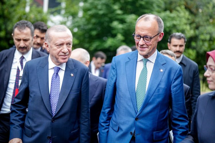 FILED - German Chancellor Friedrich Merz (r) and Turkish President Recep Tayyip Erdogan
at a meeting in May: the two are concerned about the escalation in the Middle East. Photo: Kay Nietfeld/dpa
