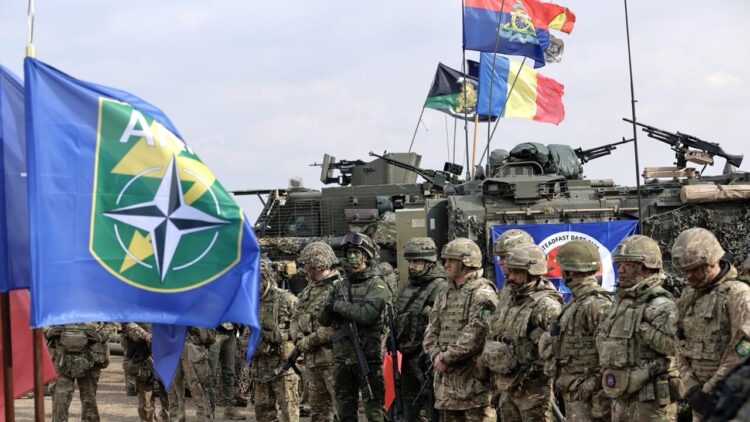 epa11907864 NATO's Allied Reaction Force (ARF) members take part in the NATO Exercise Steadfast Dart 25 at the Romanian camp in Smardan, near Galati, Romania, 19 February 2025. NATO's largest exercise of 2025 is taking place across Bulgaria, Romania and Greece from 10 to 21 February 2025, deploying approximately 10,000 military personnel from special operations forces, land forces, air forces and naval forces of 9 Allied countries. EPA-EFE/ROBERT GHEMENT