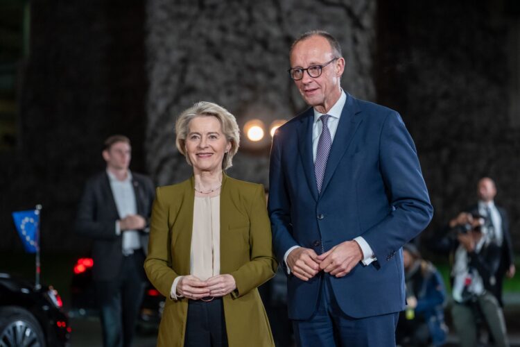 German Chancellor Friedrich Merz and EU Commission President Ursula von der Leyen - here at a meeting on the war in Ukraine in Berlin in mid-December. Photo: Michael Kappeler/dpa