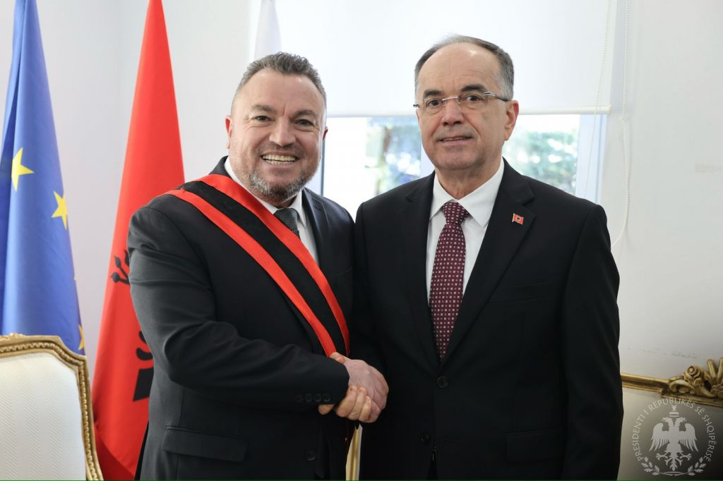 Presidenti Begaj në Pukë  Mbështetje për zhvillimin ekonomik  traditën dhe sipërmarrjen lokale