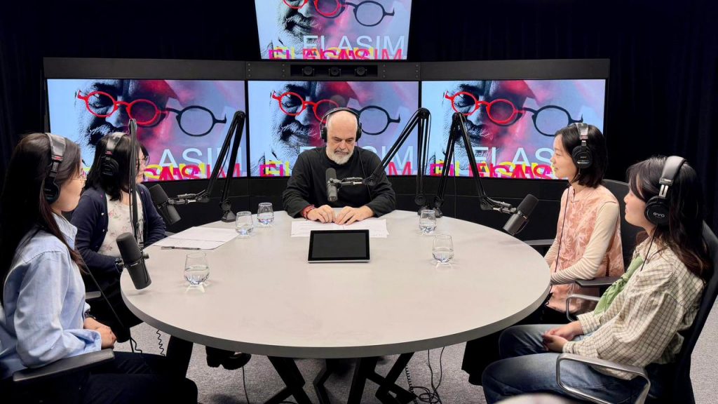 kryeministri-rama-ne-podkastin-flasim-vajzat-kineze-qe-flasin-shqip-dhe-ura-e-re-mes-shqiperise-dhe-kines