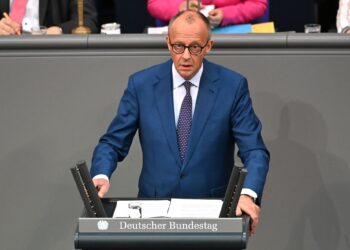 German Chancellor Friedrich Merz delivers a government statement on the current political situation during the plenary session of the German Parliament (Bundestag). Photo: Elisa Schu/dpa