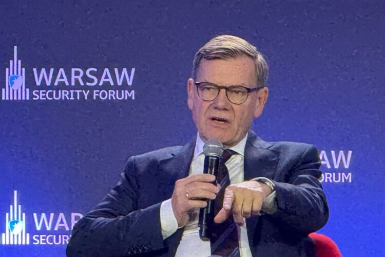 German Foreign Minister Johann Wadephul speaks at the Warsaw Security Forum. Photo: Jörg Blank/dpa